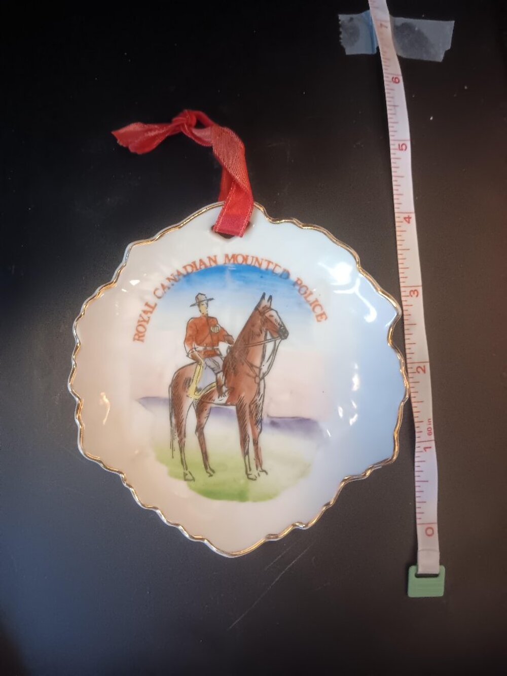 Vintage Royal Canadian Mounted Police Souvenir Plate small RARE! LQQK!